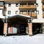 Vanoise - Location: Pour 4 En Plein Centre De La Station Mae-9107 Apartman *